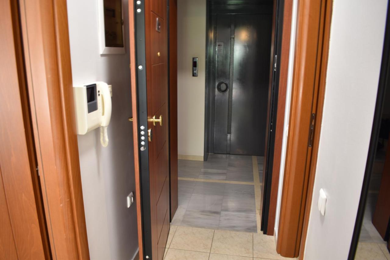 Little Emerald - Central Spot Apartments Волос Экстерьер фото